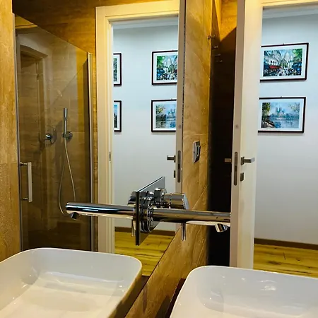 아파트 La Rose Du Prevot 페니스