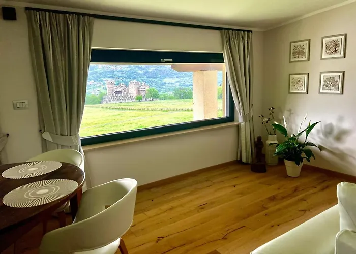 La Rose Du Prevot Apartment *